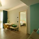 Color Style, Design & Gourmet 4* Μπαρντολίνο