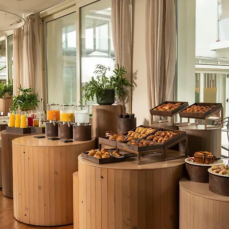 Color Style, Design & Gourmet فندق