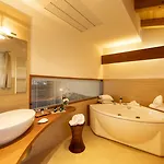 Color Style, Design & Gourmet Hotell