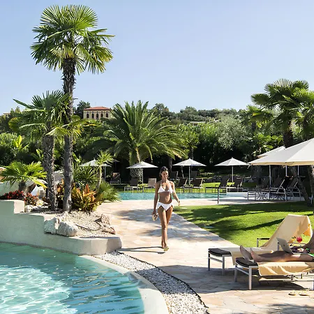 Color Style, Design & Gourmet Hotell Bardolino