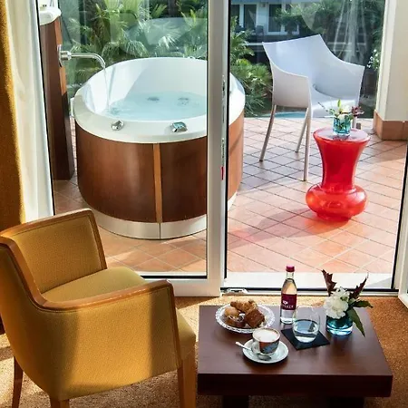 Color Style, Design & Gourmet Hotel 4*