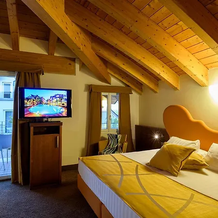 Color Style, Design & Gourmet باردولينو