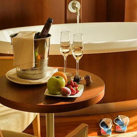 Color Style, Design & Gourmet Hotel Bardolino