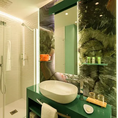 Color Style, Design & Gourmet 4* Bardolino