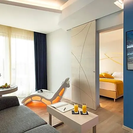 Color Style, Design & Gourmet 4* Bardolino