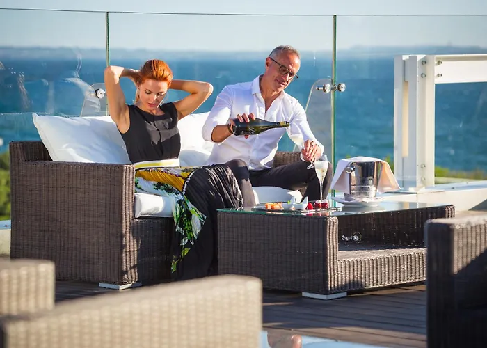 Color Style, Design & Gourmet Hotell Bardolino