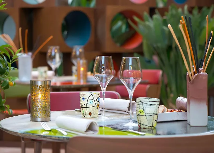 Color Style, Design & Gourmet فندق