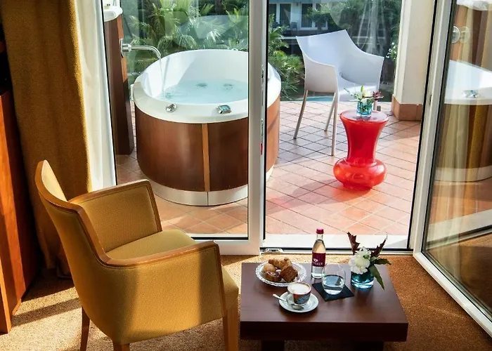 Color Style, Design & Gourmet Hotell 4*