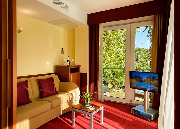 Color Style, Design & Gourmet فندق باردولينو