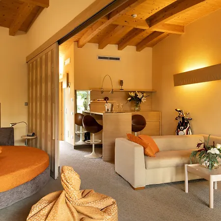 Color Style, Design & Gourmet 4* 巴多利诺