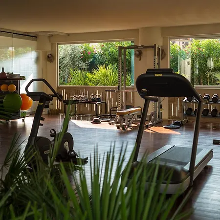 Color Style, Design & Gourmet 4*